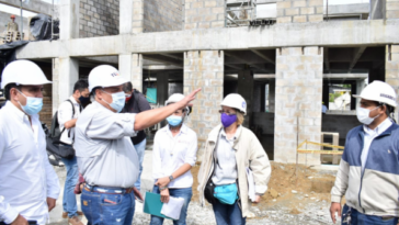 En un 73% avanzan las obras del Liceo Quindío, en Salento