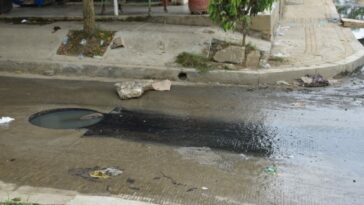 Error de contratista ajeno a  Veolia, provoca rebosamiento de manholes
