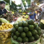 Estos son los alimentos que bajaron de precio en las plazas de mercado