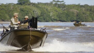 Fuerzas militares arrecian ofensiva contra el “clan del golfo” en el pacífico colombiano.