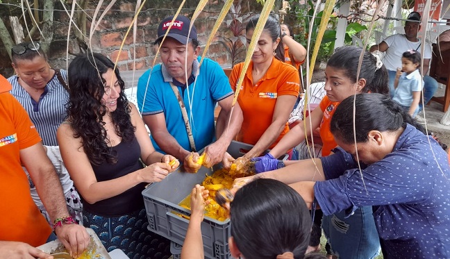 Habitantes del sur del Magdalena se  capacitan en producción de la  Mosca Soldado Negra