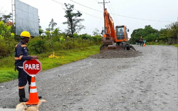 Inician obras en la vía al mar Las Ánimas – Nuquí, 53.000 habitantes del Chocó serán beneficiados.