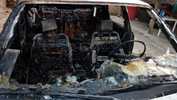 Líder social en Río Seco sufrió  atentado, le quemaron su vehículo