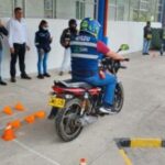 Motociclistas de Nariño, se capacitan con el programa Motodestrezas
