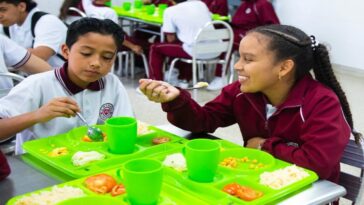 Piloto nacional para mejorar el Programa de Alimentación Escolar se realizó en Medellín