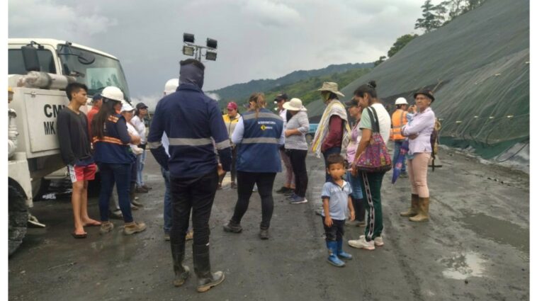 Por derrumbes en la vía del Cusiana protestan habitantes de Pajarito Boyacá