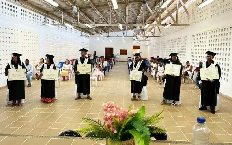 Se graduó la primera promoción de la UTCH en Acandí – Chocó.