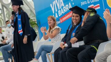 320 barristas del Junior se graduaron en Barranquilla