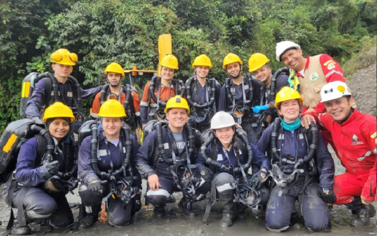 6 mujeres y 5 hombres, nuevos socorredores mineros de Minera El Roble.