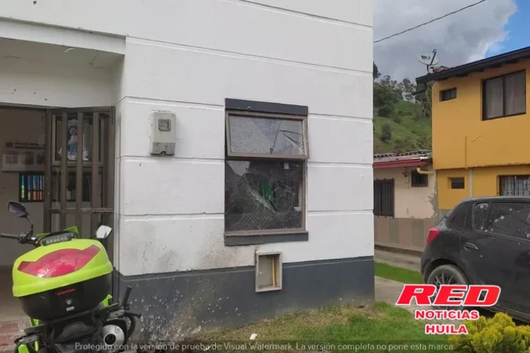 Artefacto bomba en estación de Policía de Belmira, Antioquia, deja tres heridos