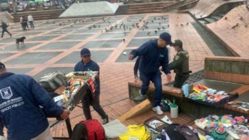 Autoridades de Manizales realizaron operativo relámpago en la Plaza Alfonso López