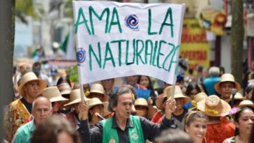 Carnaval por la defensa del medio ambiente en Santa Rosa de Cabal