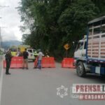 Comparendos a usuarios que no acaten el cierre en el corredor Sogamoso - Aguazul