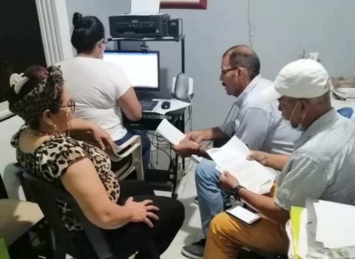 Las juntas trabajan día y noche para agilizar los proyectos.