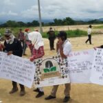 Comunidad bloquea la Troncal de Oriente a la altura de Aracataca