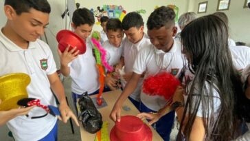 Con teatro terapéutico buscan prevenir el consumo de estupefacientes en los colegios de Manizales