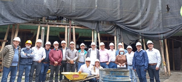 Concejales de Manizales recorrieron las obras de la Juan XXIII