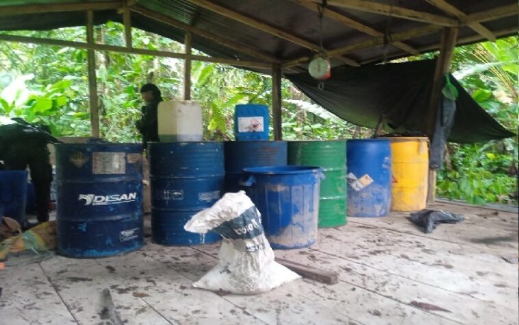 Destruido laboratorio para el procesamiento de alcaloide del “Clan del golfo” en el departamento del Chocó.