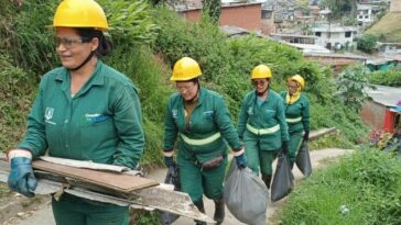 Guardianas de la ladera, mujeres que protegen a Manizales