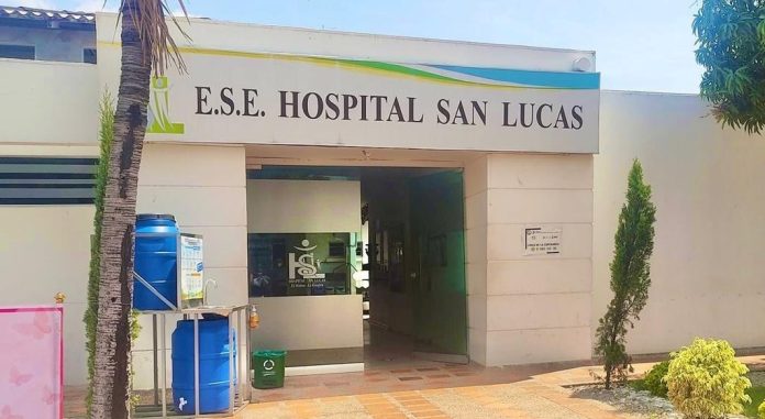 El hospital San Lucas de El Molino llegó a un acuerdo con Air-e para normalizar su deuda y seguir con el servicio.