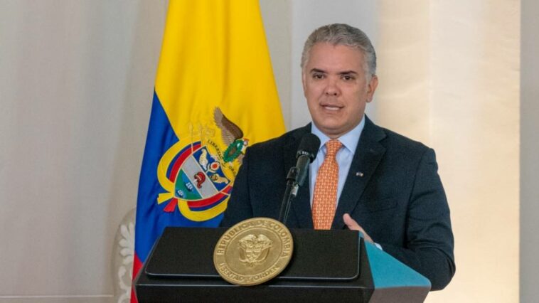 Iván Duque: A nadie lo eligen presidente para hacer lo que le venga en gana