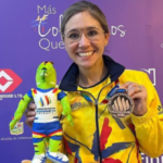 La quindiana Clara Juliana Guerrero gana medalla de bronce en individual femenino de bowling