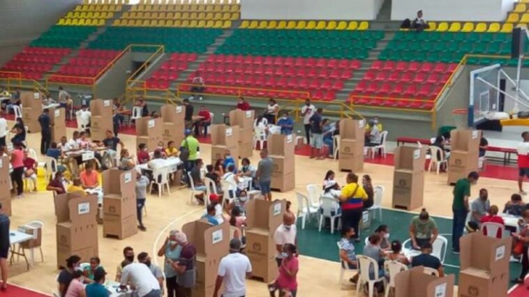 MOE reportó fallas eléctricas en varios puestos de votación de Cartagena