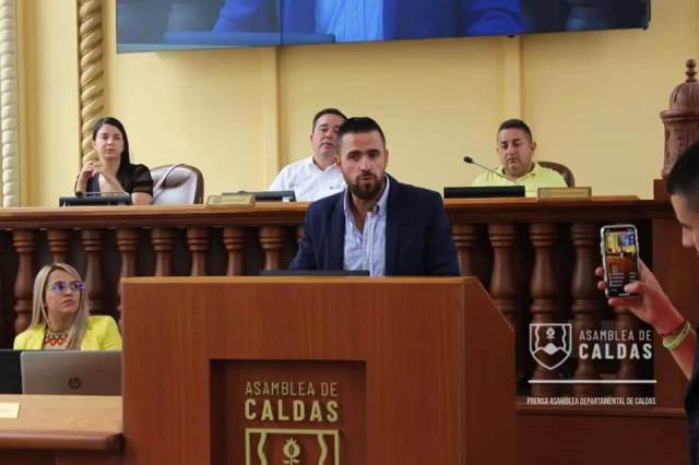 Manuel Correa renunció a la Asamblea de Caldas