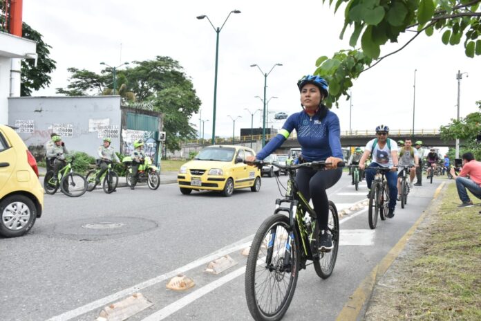 Martes de restricción vehicular y cierres viales por el Día de la Bicicleta y la Actividad Física