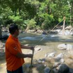 Niños de Santa Marta que arriesgan vida atravesando río tendrán un puente