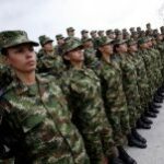 Número histórico de mujeres militares con mando cuidan elecciones en Boyacá