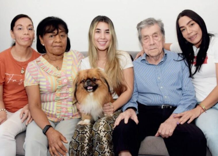 Orgullo puro: así describe la familia de Marelen Castillo a la candidata vicepresidencial