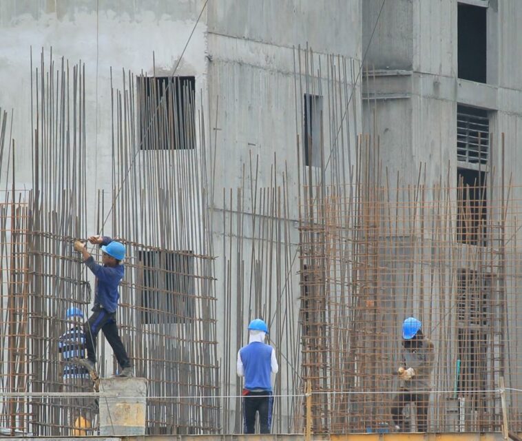 Producción de cemento en abril creció 25% frente a 2019