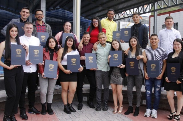 Récord histórico de jóvenes rurales graduados en educación superior en el oriente de Caldas