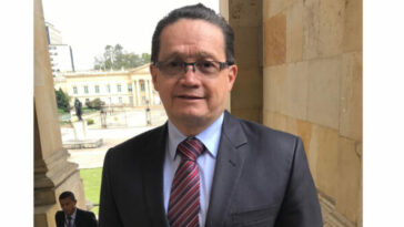 Renunció a su curul el senador Guillermo García Realpe