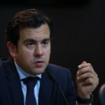 Rodrigo Lara presenta renuncia al Nuevo Liberalismo
