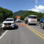 Se incendió un vehículo en la Troncal del Caribe