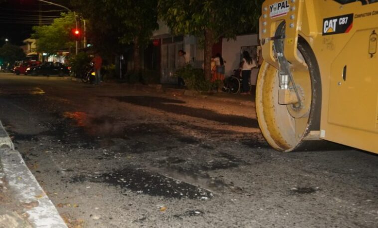 Secretaría de obras Públicas continúa interviniendo vías que dificultan el tránsito vehicular en el municipio