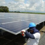 TermoemCali apuesta por energías renovables: inauguró techo solar de más de 300 paneles