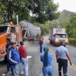 Accidente con tractomula dejó tres fallecidos en la vía Medellín-Bogotá