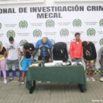 Asegurados 10 presuntos integrantes de ‘Los Piel Roja’ por microtráfico, extorsión y desplazamiento forzado en Cali