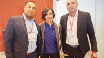 La ministra de Ambiente, Susana Muhamad, en compañía de los directores de CorpoGuajira y CorpoCesar, Samuel Lanao Robles y Jorge Fernández Ospino, respectivamente.