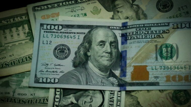 Dólar en Colombia superó los 4.500 pesos; un nuevo máximo histórico