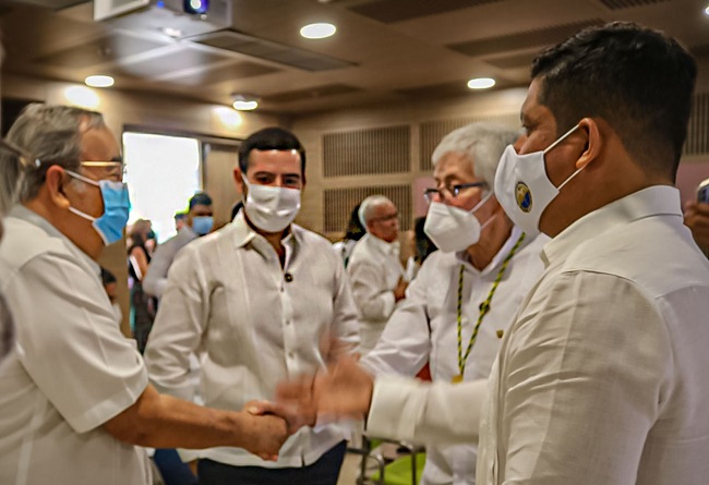 “El trabajo del Rector Vera ha sido ejemplar”: sector educativo y  productivo del Magdalena