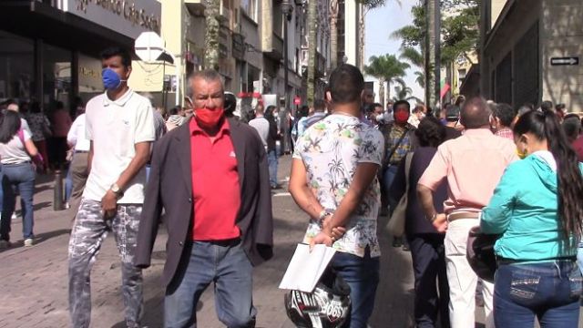 En Caldas piden que las empresas públicas y privadas implementen nuevamente el uso del tapabocas