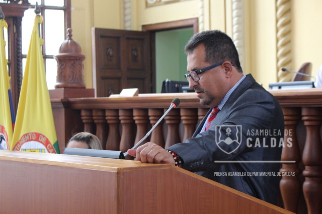 En la Asamblea de Caldas se debatió sobre la gestión de la Secretaría de Educación