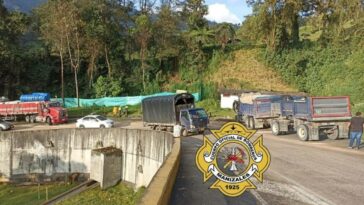 Fuerte accidente en la vía Manizales - Bogotá, no dejó lesionados