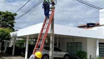 Gerente de ENELAR ESP realiza revisiones técnicas a las viviendas de los trabajadores comprometida con dar ejemplo de cultura de legalidad del servicio de energía