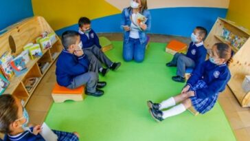 La Institución Educativa San Pío X estrena sala de lectura para la primera infancia