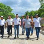Un recorrido de varios metros realizó el alcalde de Barrancas, alcalde Iván Mauricio Soto quien recibió la obra que fue puesta al servicio de la comunidad.
